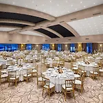 Hotell Ramada Plaza By Wyndham