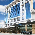 Ramada Plaza By Wyndham Hotell 5*