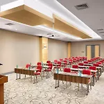Ramada Plaza By Wyndham Hotell 5*