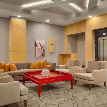 Hotel Ramada Plaza By Wyndham