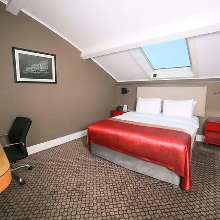 Otel Ramada Plaza By Wyndham