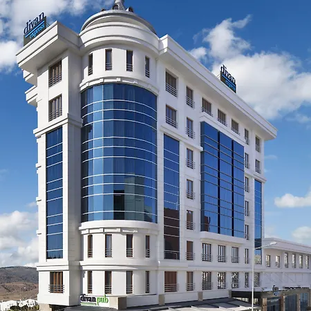 Otel Ramada Plaza By Wyndham Eskişehir