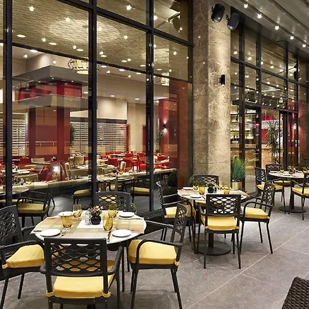 Ramada Plaza By Wyndham