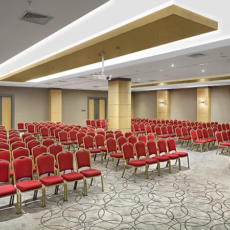 Ramada Plaza By Wyndham 5* Eskişehir