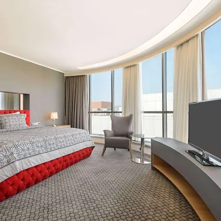 Ramada Plaza By Wyndham