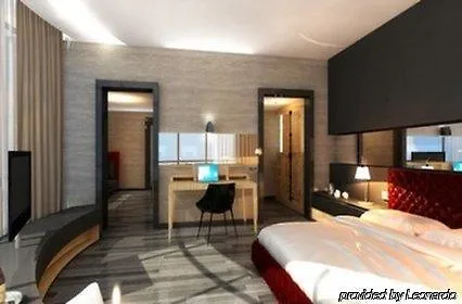 Ramada Plaza By Wyndham 5* Eskişehir