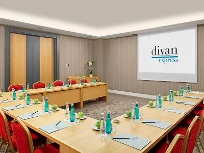 Otel Ramada Plaza By Wyndham 5*