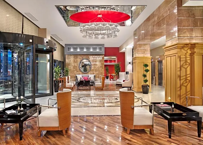 Ramada Plaza By Wyndham 酒店 5*