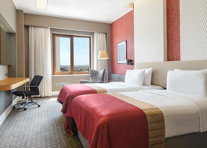 酒店 Ramada Plaza By Wyndham 5*