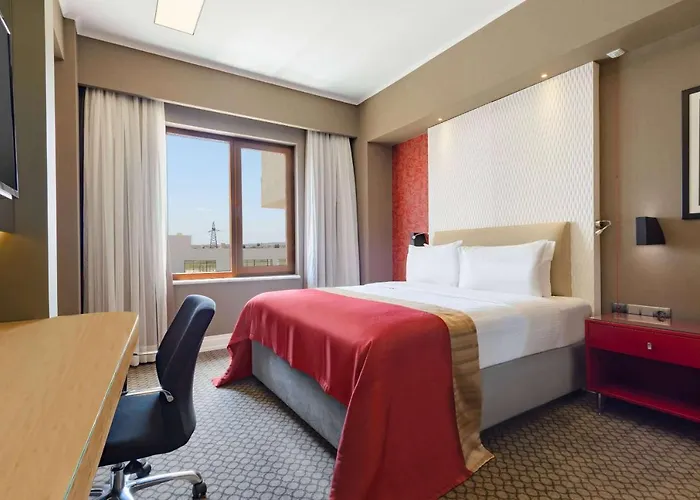 Ramada Plaza By Wyndham 5* Eskişehir