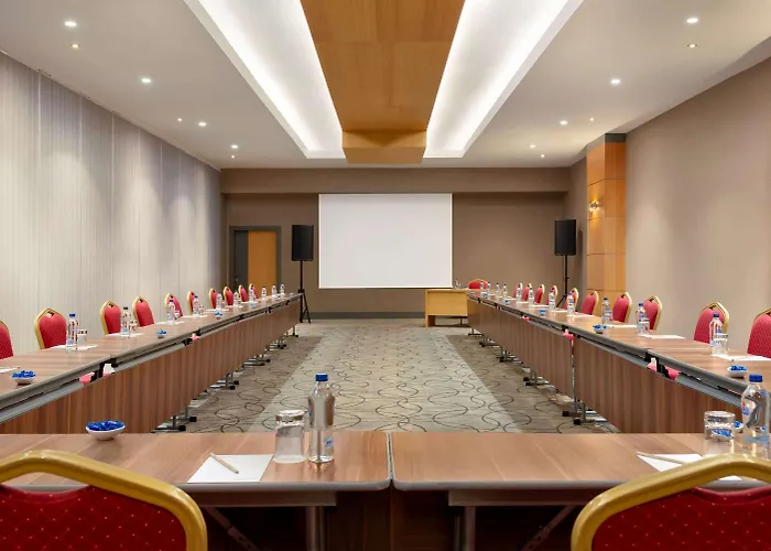 Ramada Plaza By Wyndham 5* Eskişehir