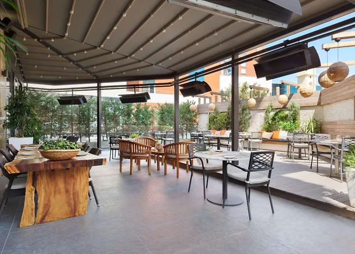 Ramada Plaza By Wyndham 5* Eskişehir